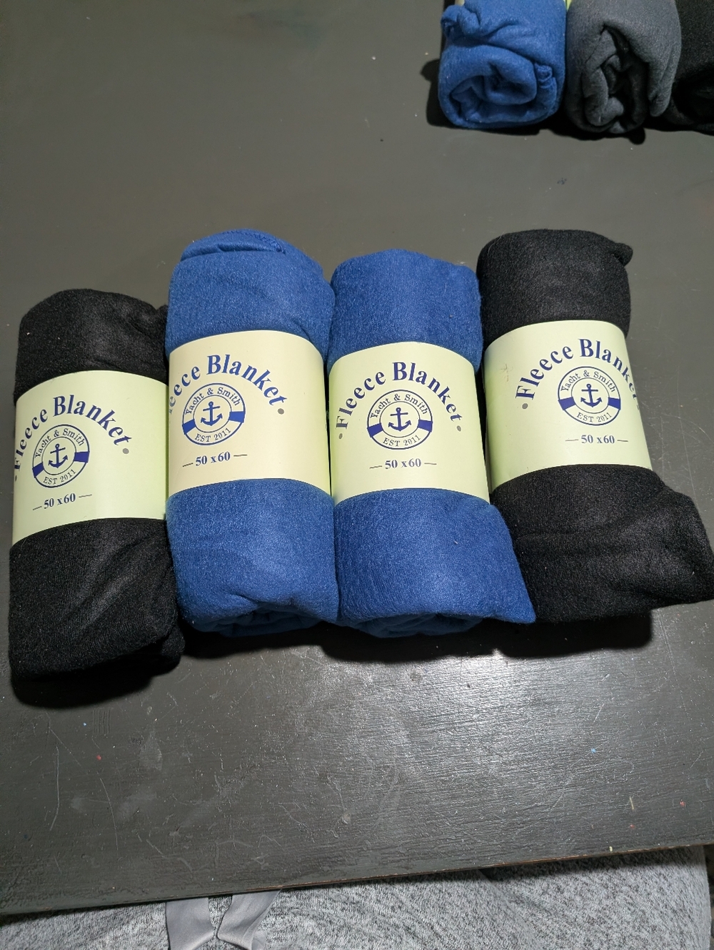 Yacht and smith fleece blanket pack of 4 (2black/2blue) 50"*60" all new